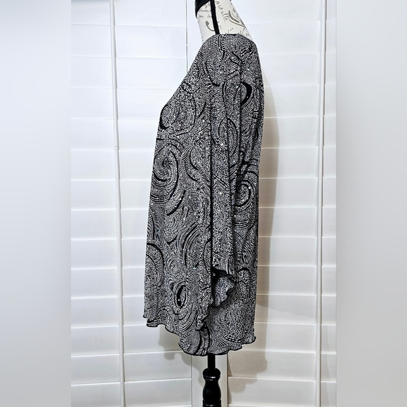 DRESSBARN SEQUINS BLOUSE/TOP - Picture 5 of 15